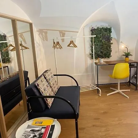 Lejlighed Casa Vacanze Luca Intero Alloggio Catania