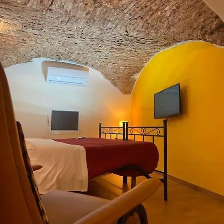 Lejlighed Casa Vacanze Luca Intero Alloggio Catania